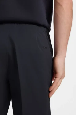 Water-repellent regular-fit shorts in quick-dry twill