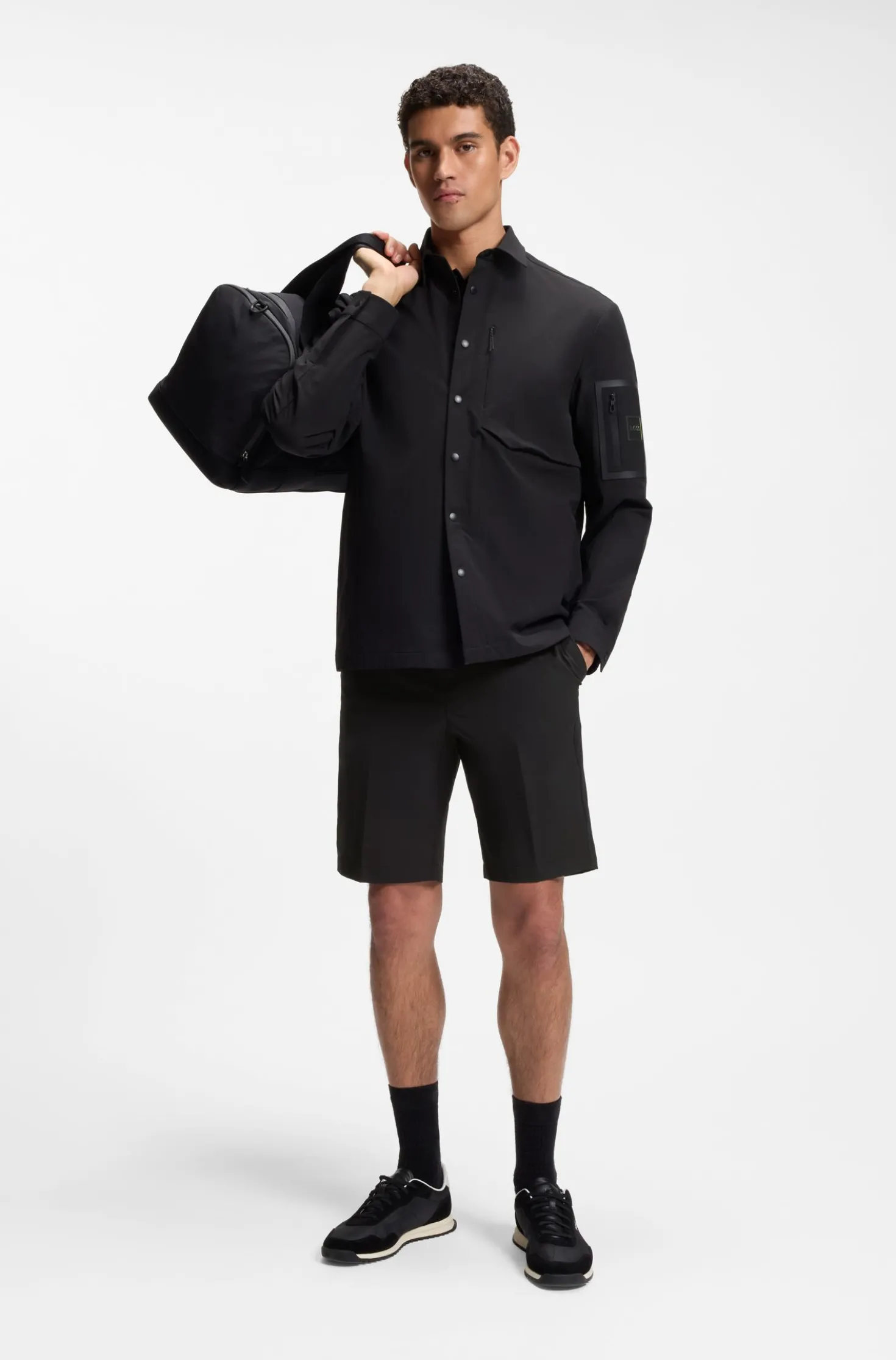 Water-repellent regular-fit shorts in quick-dry twill