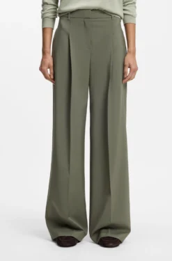Wide-leg trousers in Italian virgin wool